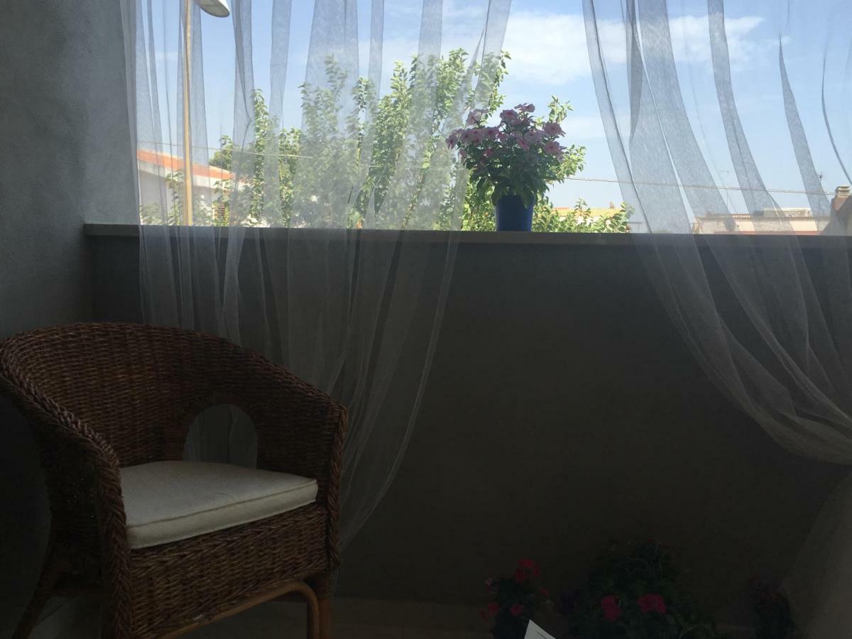 B&B La Via Di Casa Сан Леоне Екстериор снимка