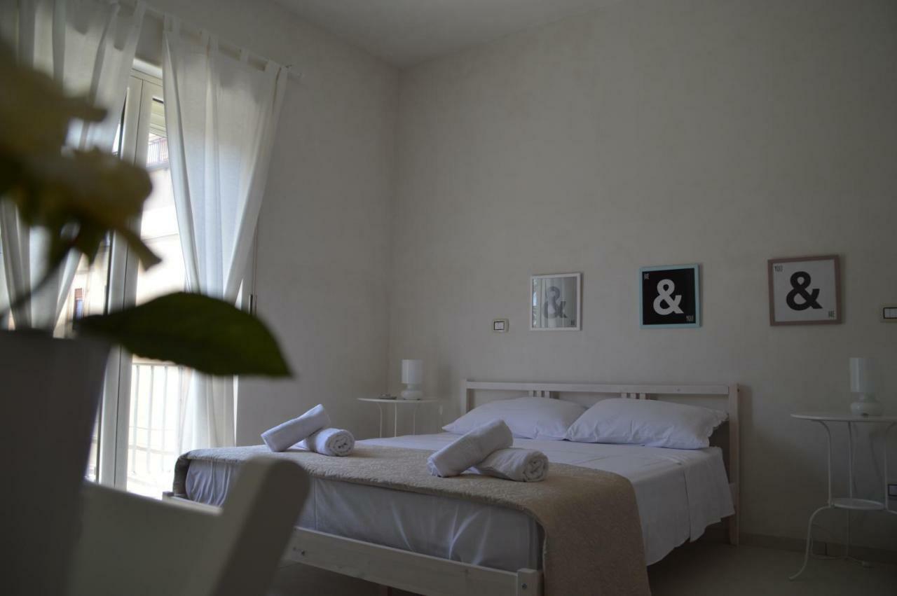 B&B La Via Di Casa Сан Леоне Екстериор снимка